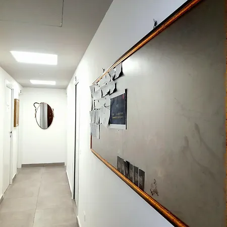-l' Oasi Del Turista, 5- Station Private External Bathroom Konukevi Milano